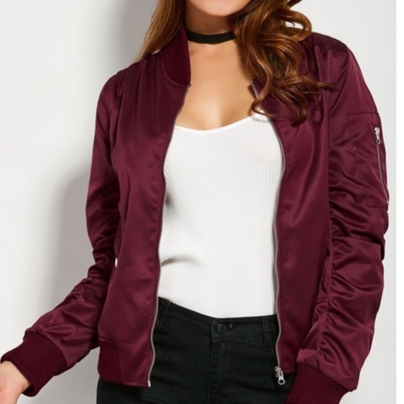 Kendall & Kylie Jackets & Blazers - Coachella 🌼✌🏼Kendal & Kylie Bomber Jacket